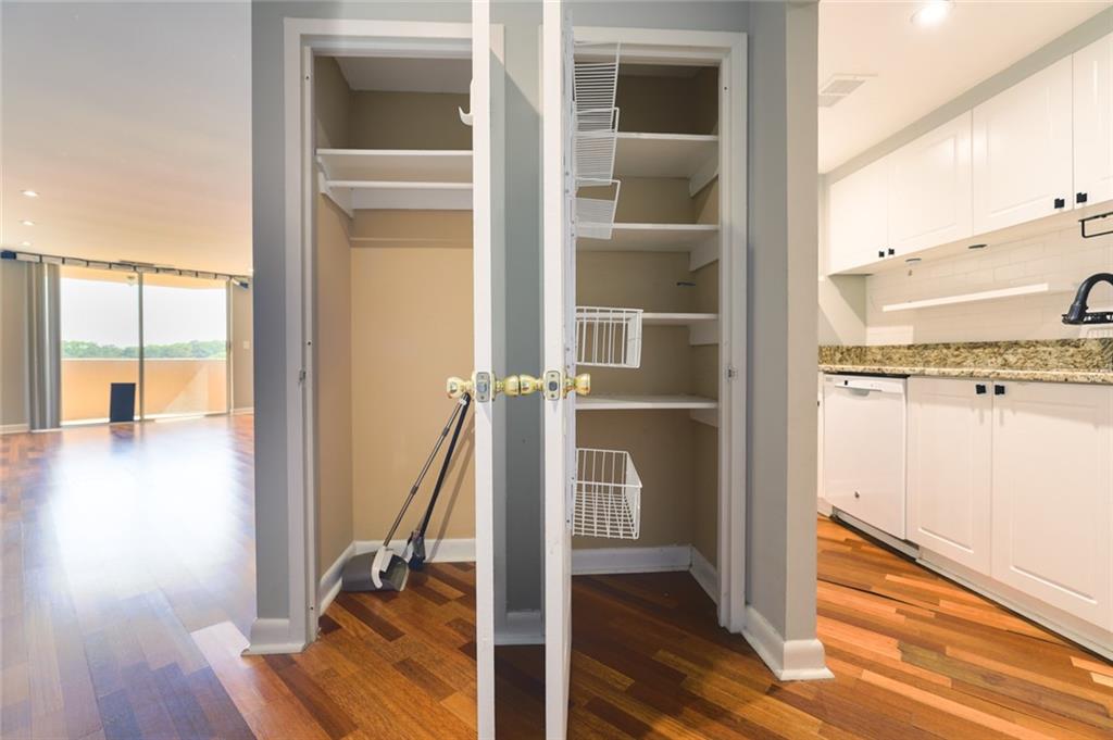 1501 Clairmont Road, Unit 1216 Decatur, GA 30033 - Photo 8 of 34 Gallery Image 8