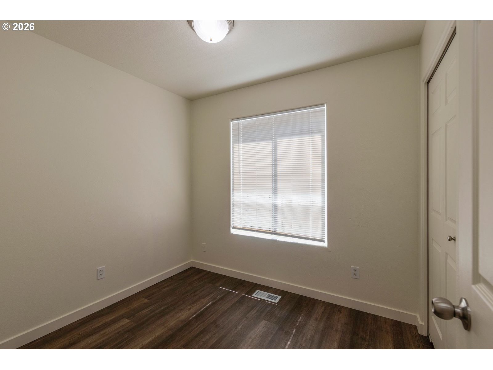 871 Southwest Junction Place Gresham, OR 97080 - Photo 9 of 16 Gallery Image 9