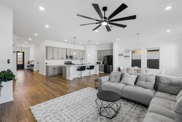 $482,990 | 2331 Peach Oak Crossing, Manvel, TX 77578