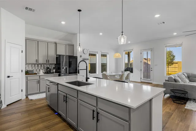 $469,900 | 2331 Peach Oak Crossing, Manvel, TX 77578