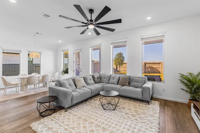 $469,900 | 2331 Peach Oak Crossing, Manvel, TX 77578