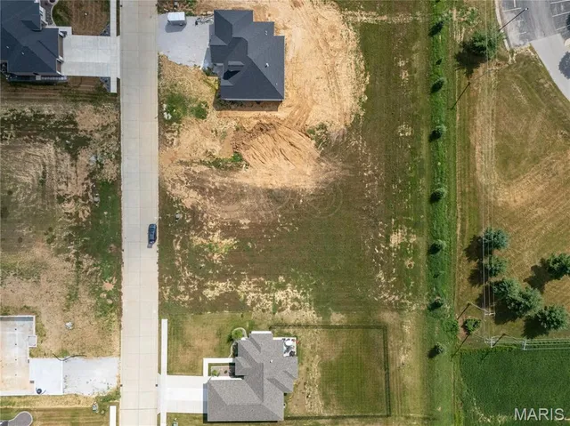 $58,800 | 589 Legacy Drive, Waterloo, IL 62298