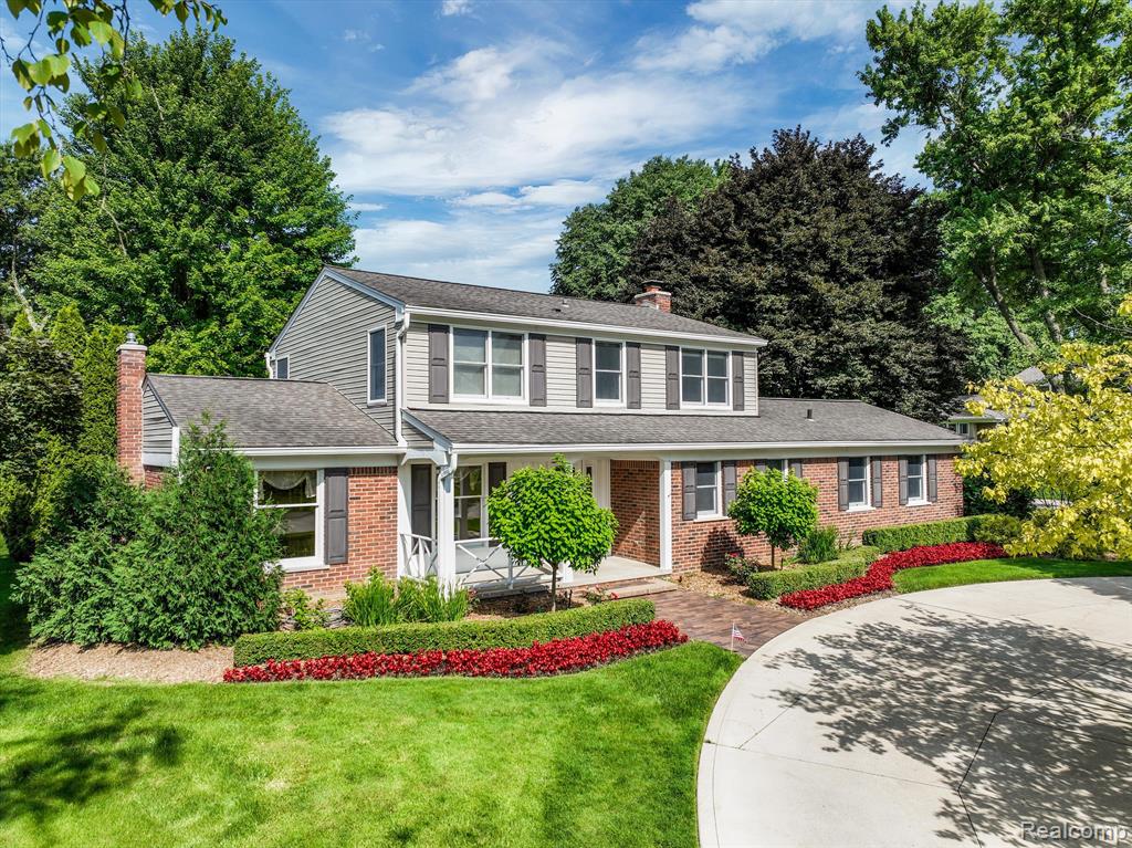 920 Spartan Court Rochester Hills, MI 48309 - Photo 3 of 41