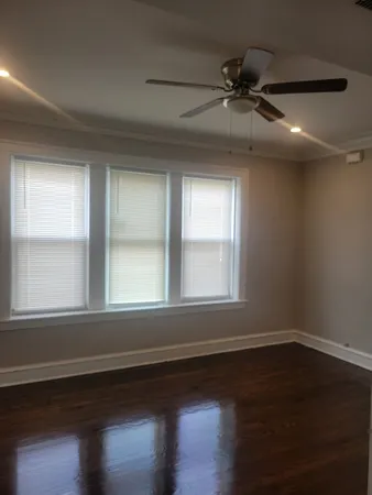 $1,600 | 7918 South Essex Avenue, Unit 3, Chicago, IL 60617