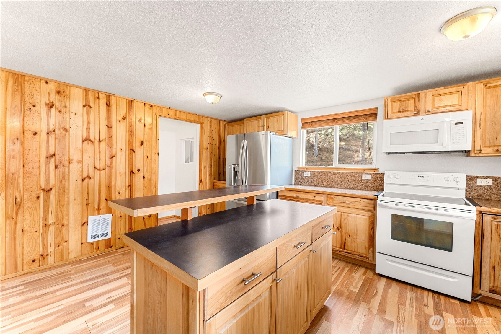 52 Reflection Lane Chelan, WA 98816 - Photo 20 of 40
