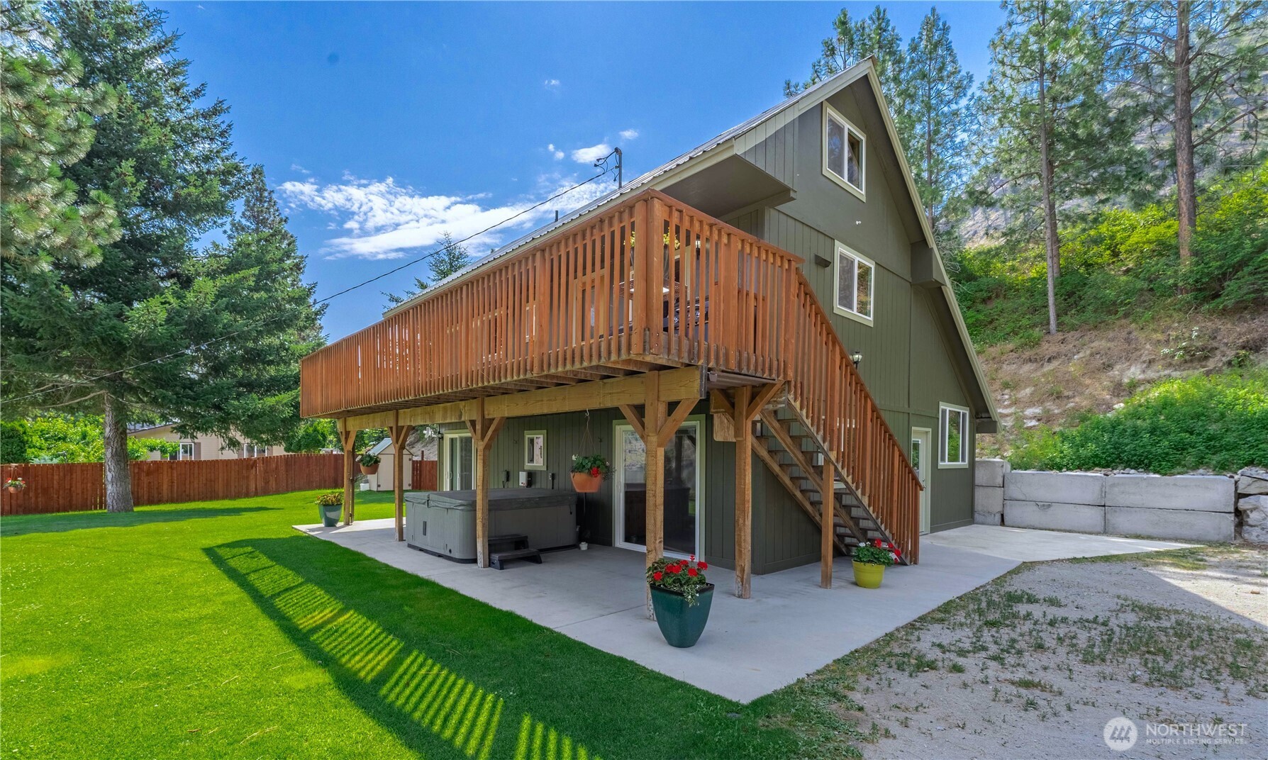 52 Reflection Lane Chelan, WA 98816 - Photo 6 of 40
