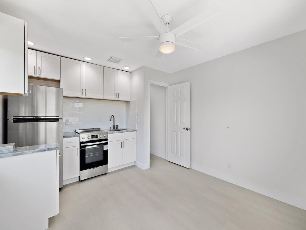 741 Hernando Street Fort Pierce, FL 34949 - Photo 11 of 64 0B2A8771