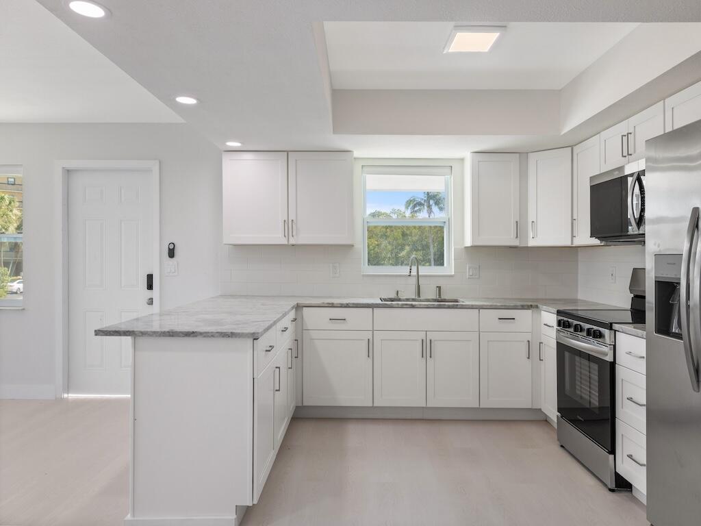 741 Hernando Street Fort Pierce, FL 34949 - Photo 33 of 64 0B2A9016