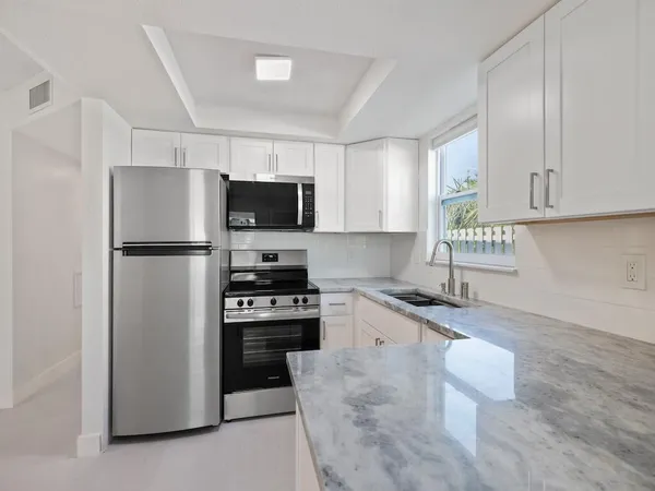 $1,785,000 | 741 Hernando Street, Fort Pierce, FL 34949