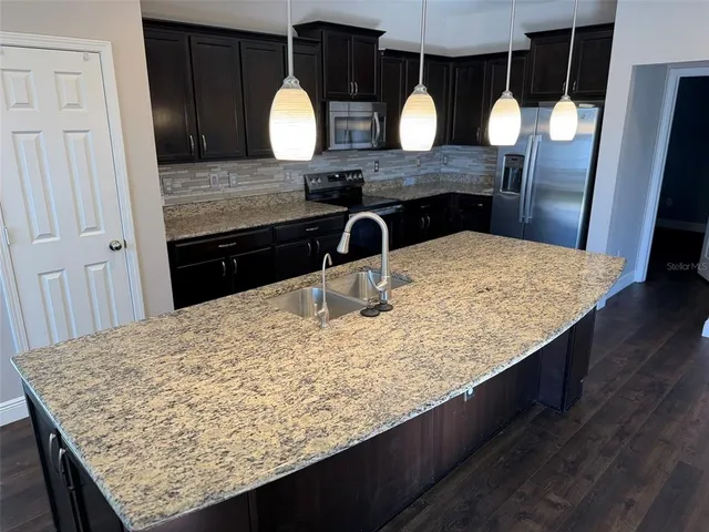 $2,800 | 4509 Paper Mulberry Place, Riverview, FL 33578