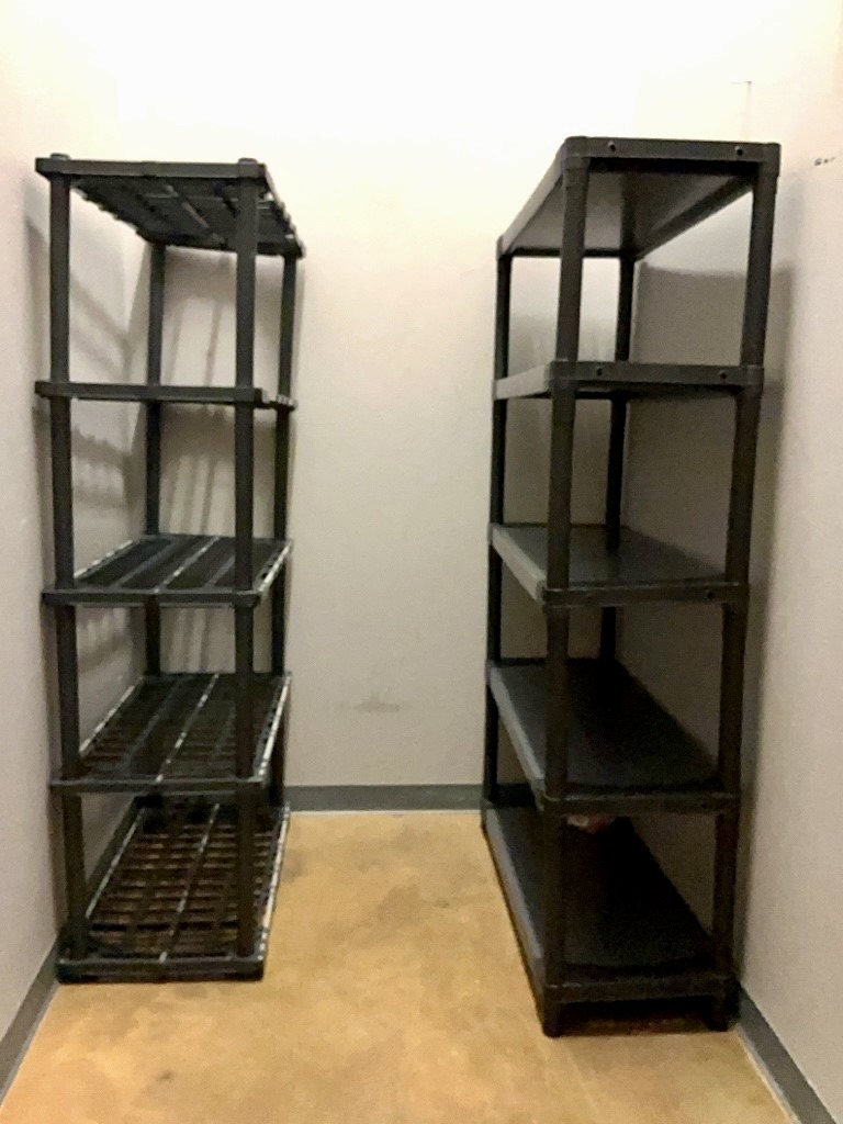 1601 East Cesar Chavez Street, Unit 306 Austin, TX 78702 - Photo 19 of 19 a living room with closet