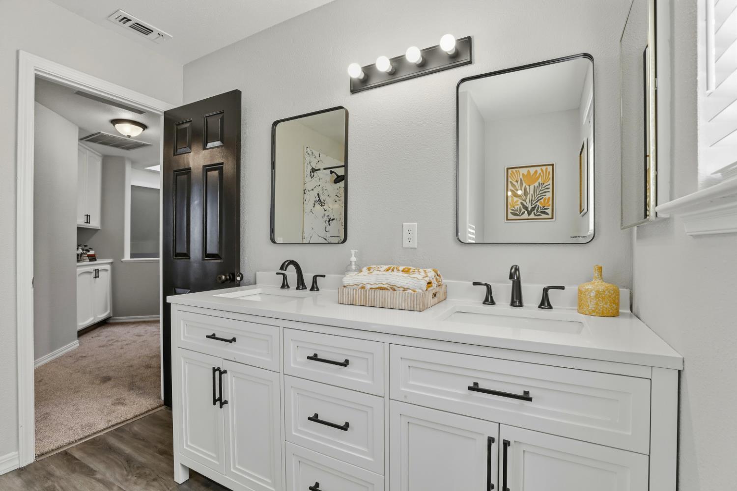 7300 Saltgrass Way Elk Grove, CA 95758 - Photo 24 of 41