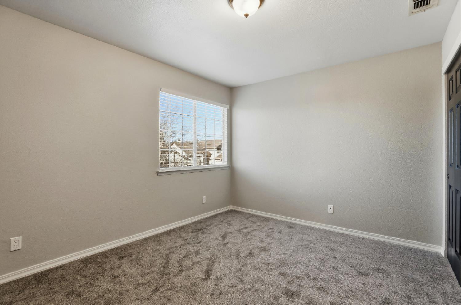 7300 Saltgrass Way Elk Grove, CA 95758 - Photo 29 of 41