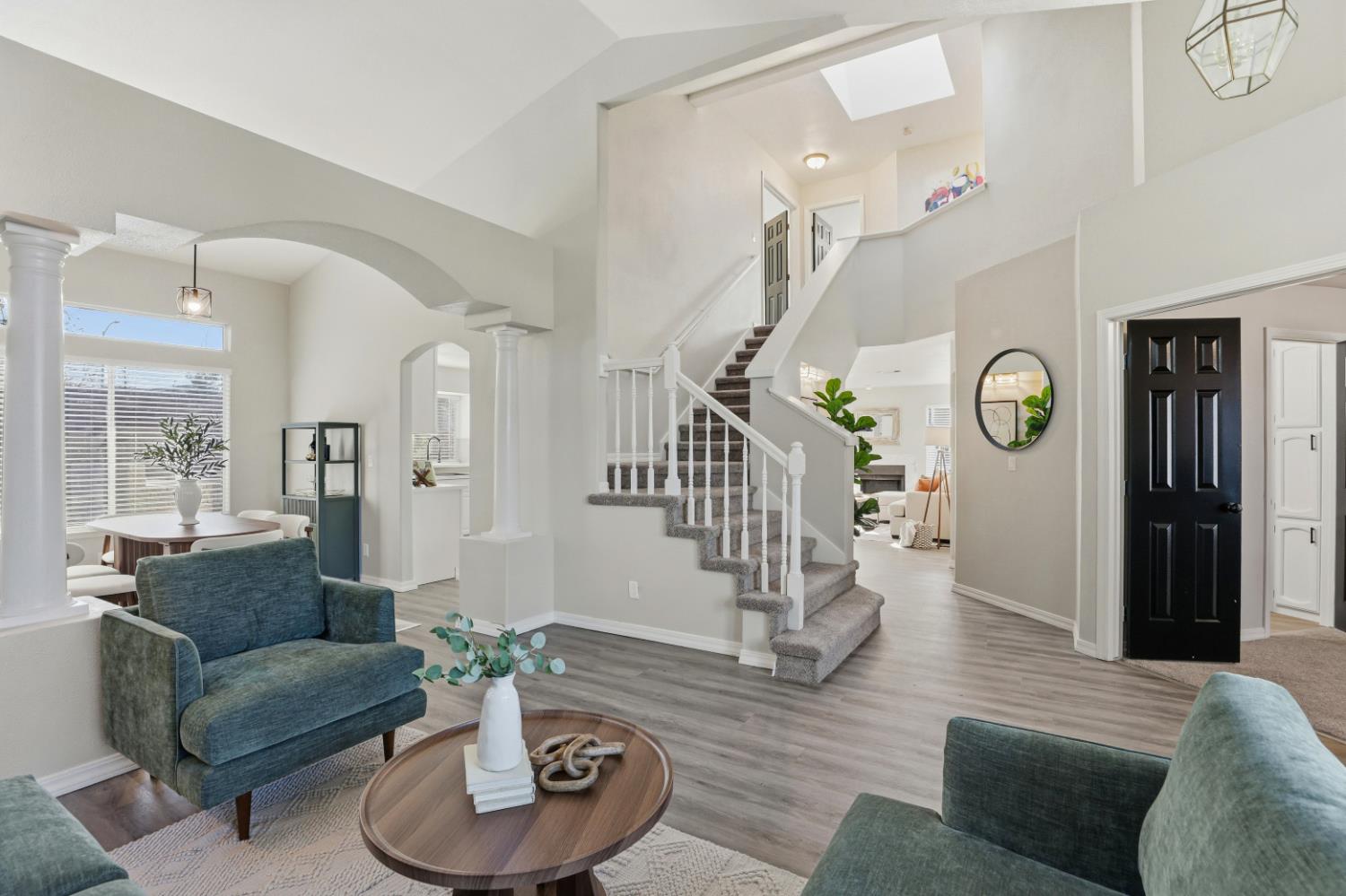 7300 Saltgrass Way Elk Grove, CA 95758 - Photo 5 of 41