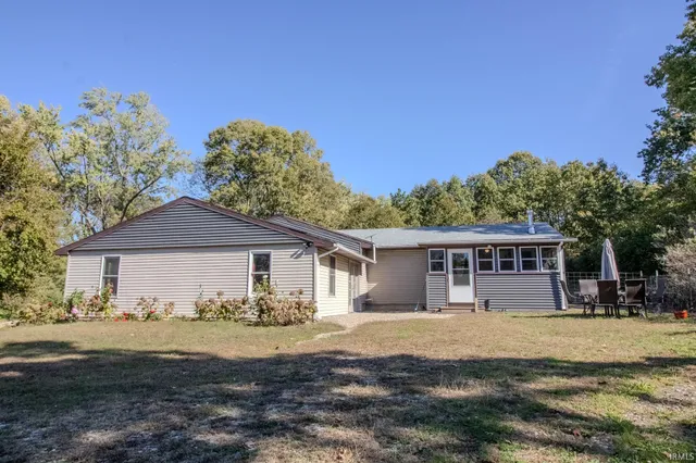 $285,000 | 8845 East 200 South, Knox, IN 46534