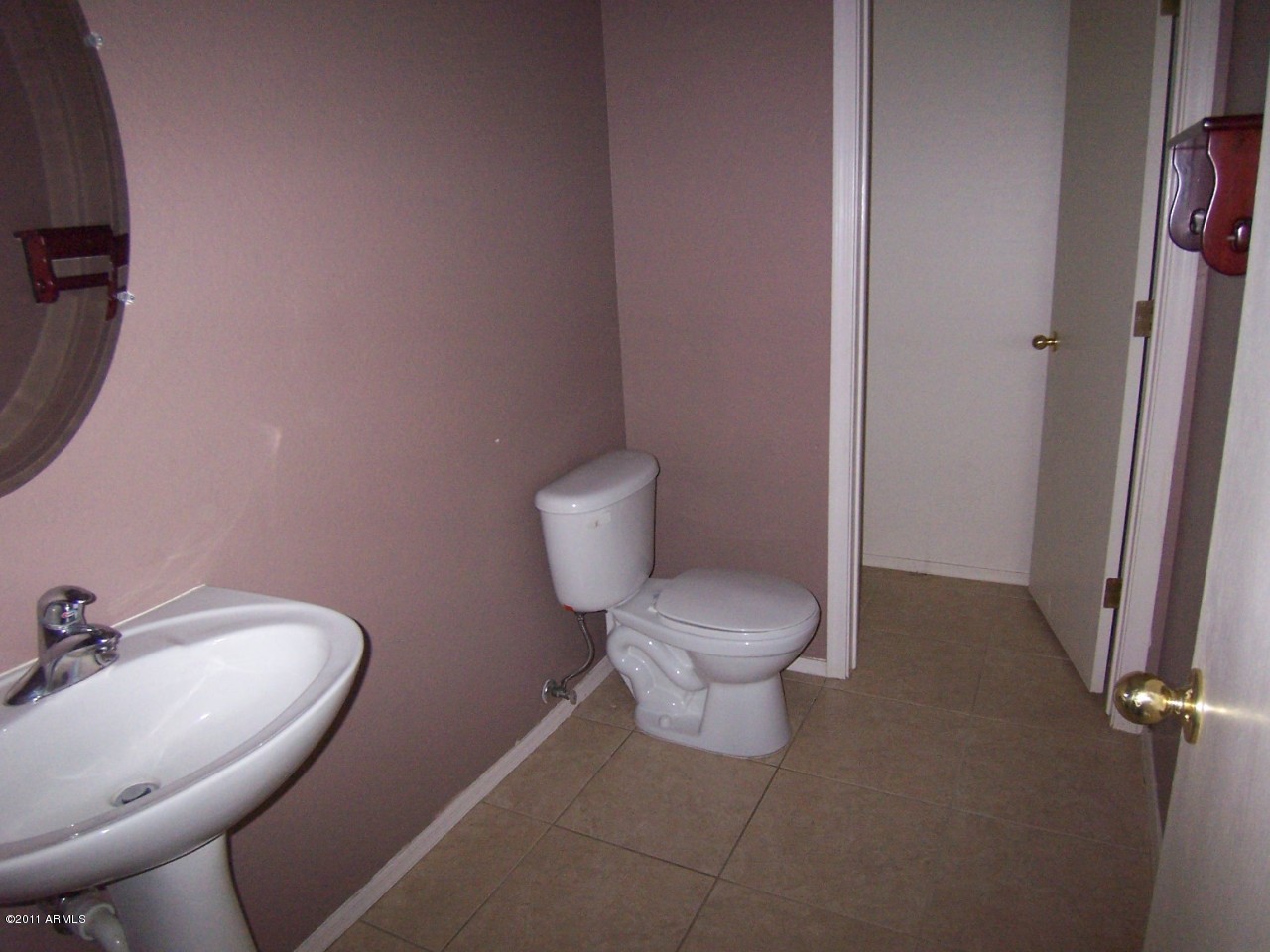 3722 West Carson Road Phoenix, AZ 85041 - Photo 6 of 17 POWDER ROOM