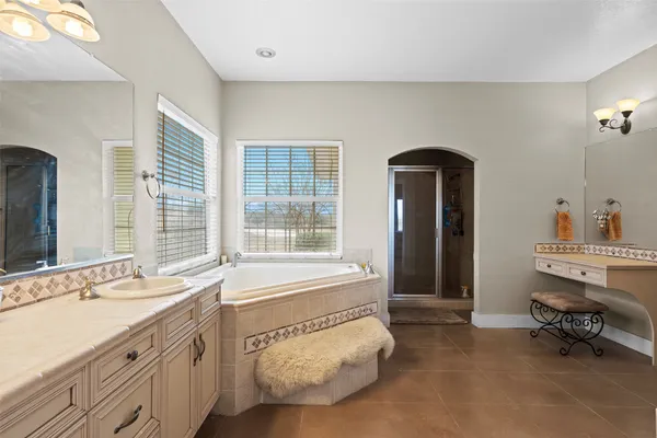 $2,250,000 | 1274 County Road 2806, Lampasas, TX 76550
