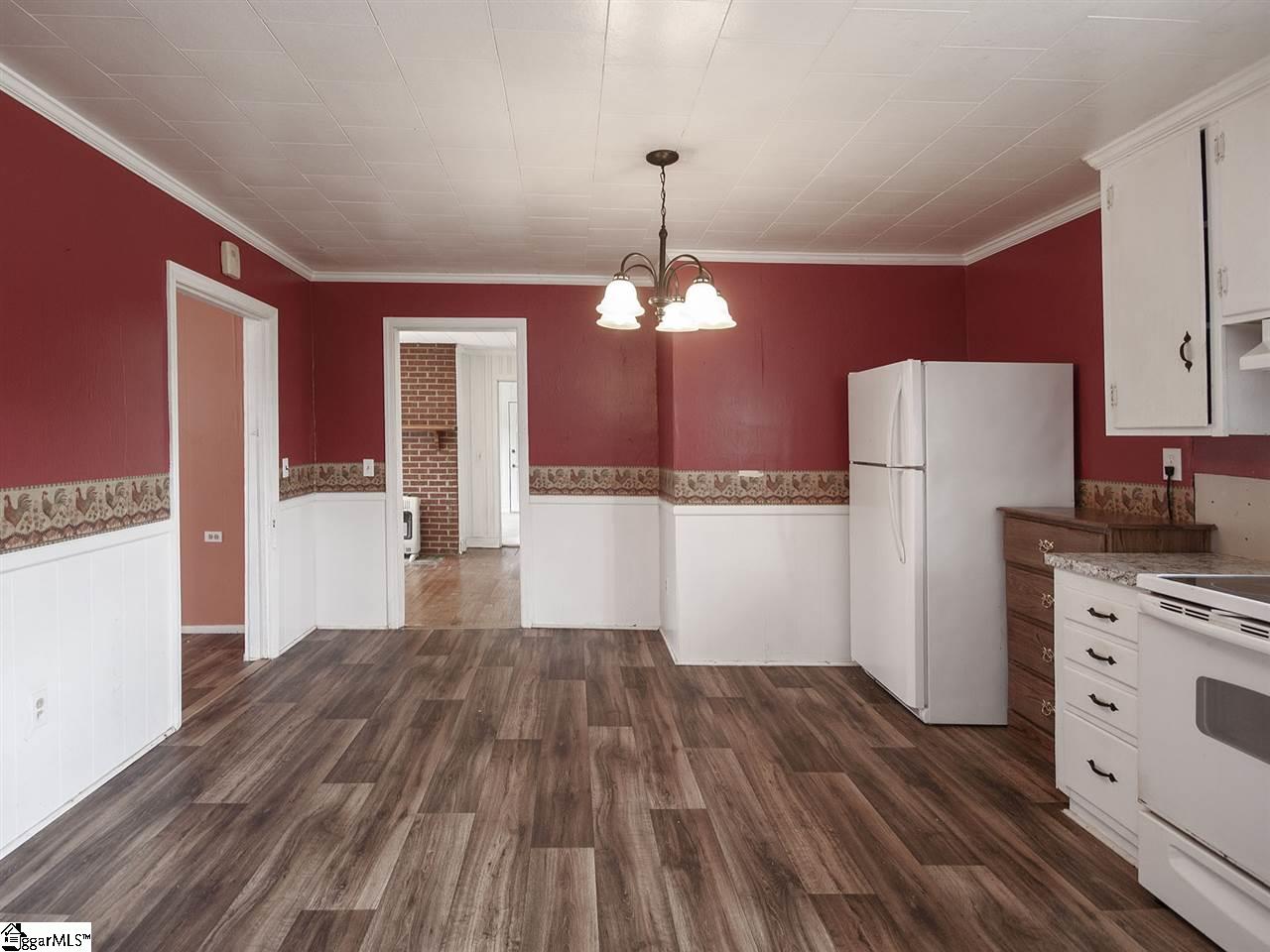1202 Blue Ridge Avenue Belton, SC 29627 - Photo 15 of 36