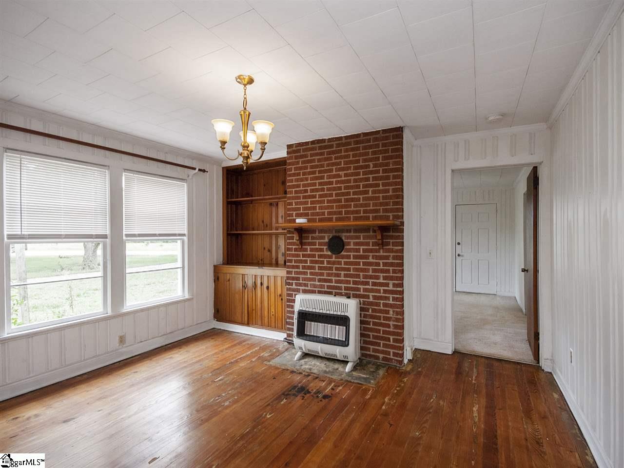 1202 Blue Ridge Avenue Belton, SC 29627 - Photo 18 of 36