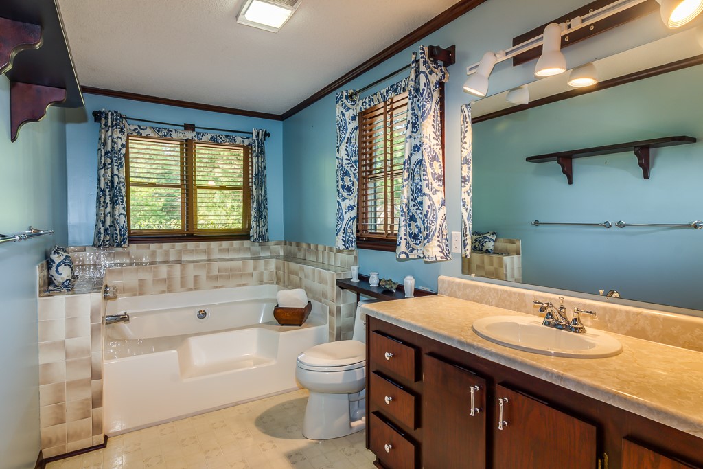 296 Jefferson Road West Union, SC 29696 - Photo 16 of 50 Gallery Image 16