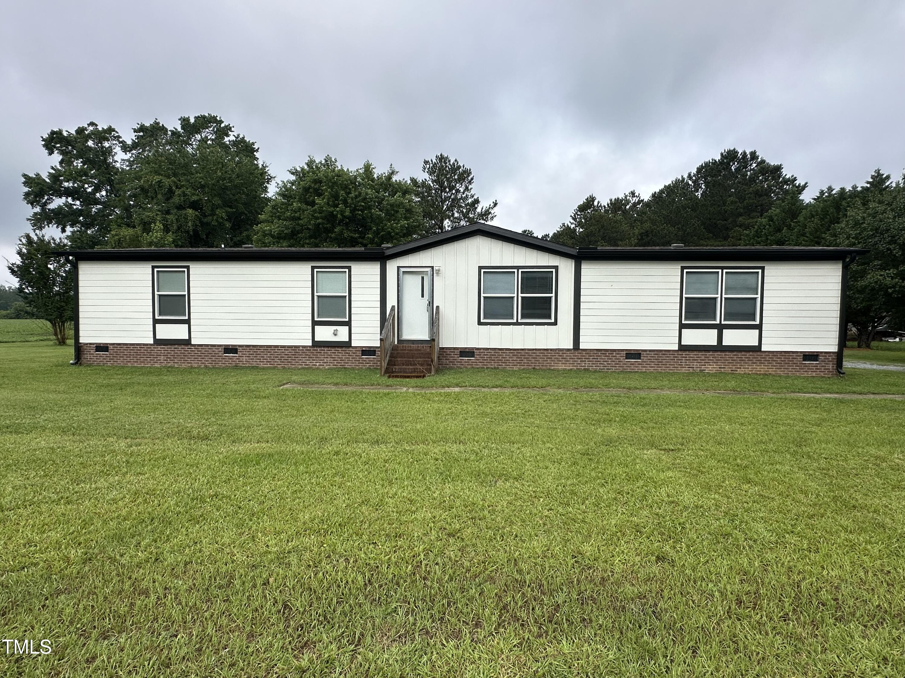 1289 Rhondale Road Selma, NC 27576 - Photo 18 of 18 front