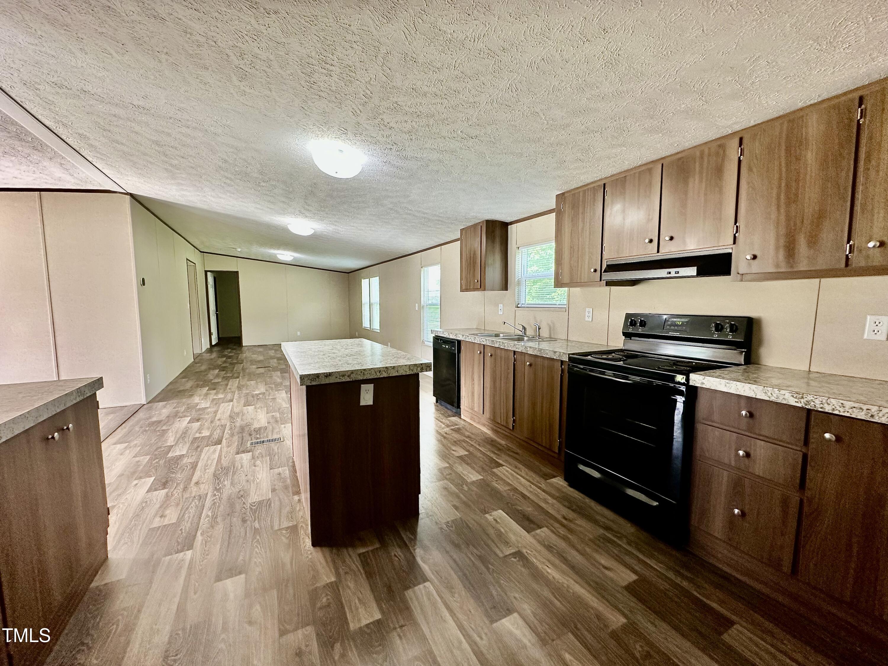 1289 Rhondale Road Selma, NC 27576 - Photo 4 of 18 kitchen