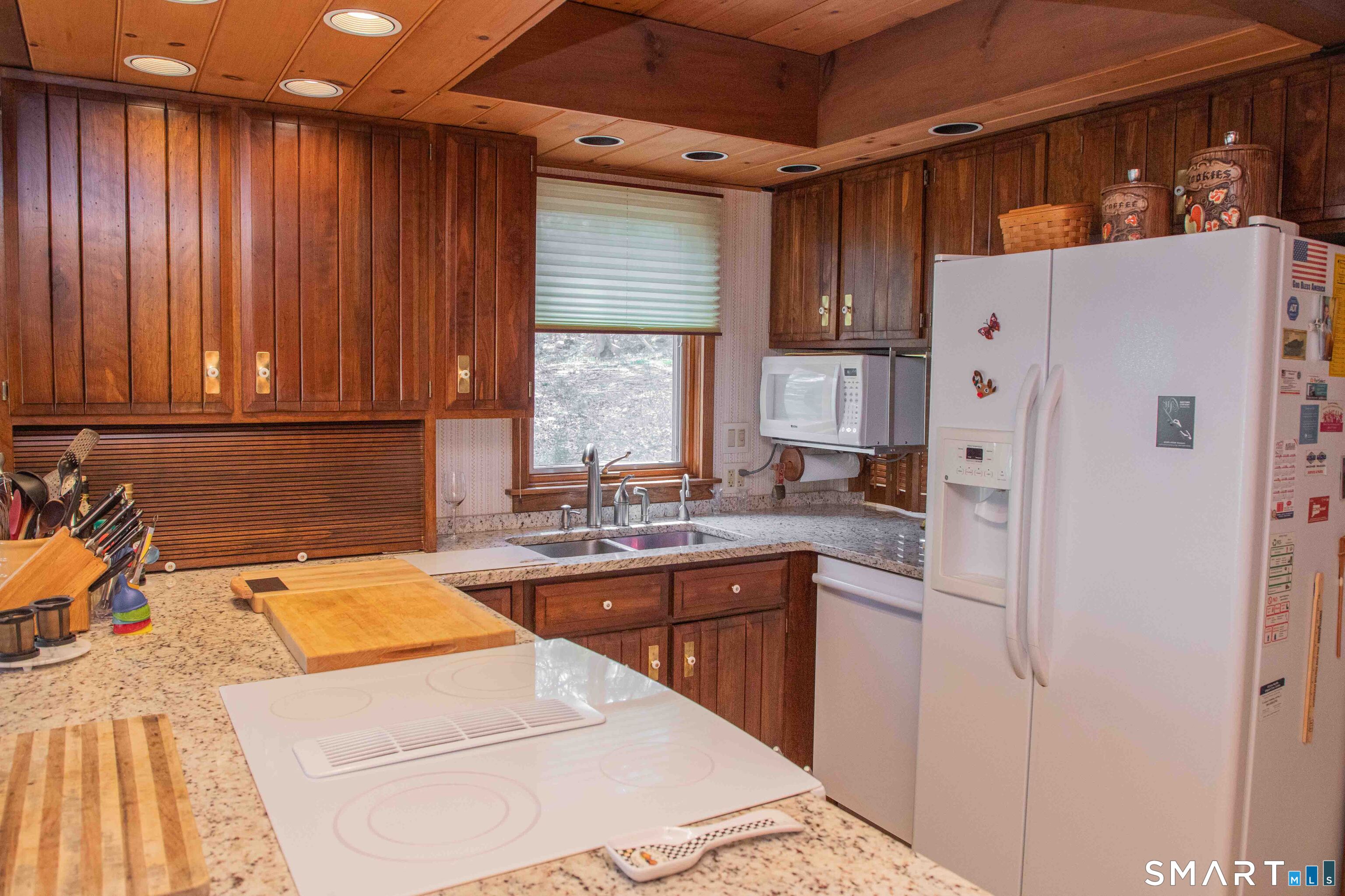 58 Barnes Hill Road Burlington, CT 06013 - Photo 15 of 40