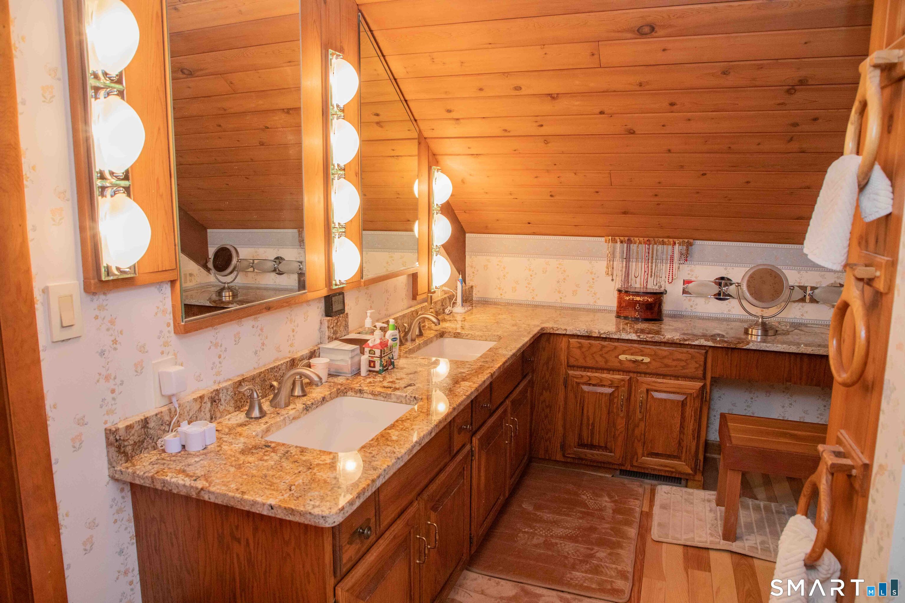 58 Barnes Hill Road Burlington, CT 06013 - Photo 32 of 40