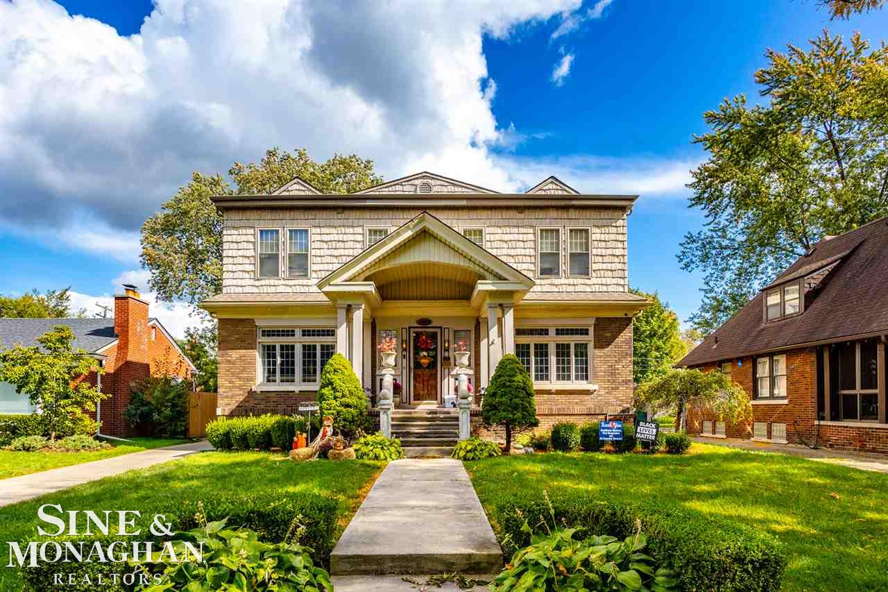 954 Barrington Road Grosse Pointe Park, MI 48230 - Photo 1 of 44