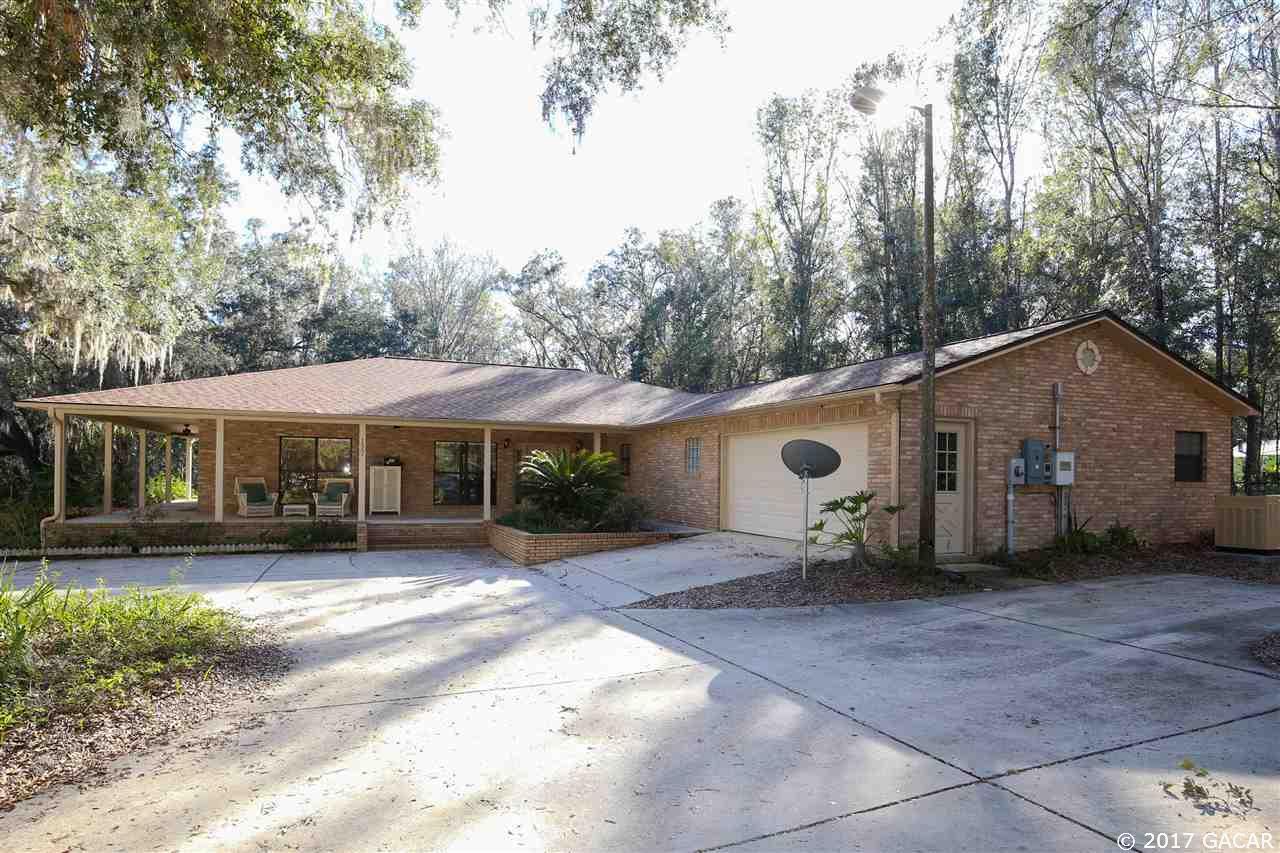 127 Lake Susan Road Hawthorne, FL 32640 - Photo 2 of 30 Gallery Image 2