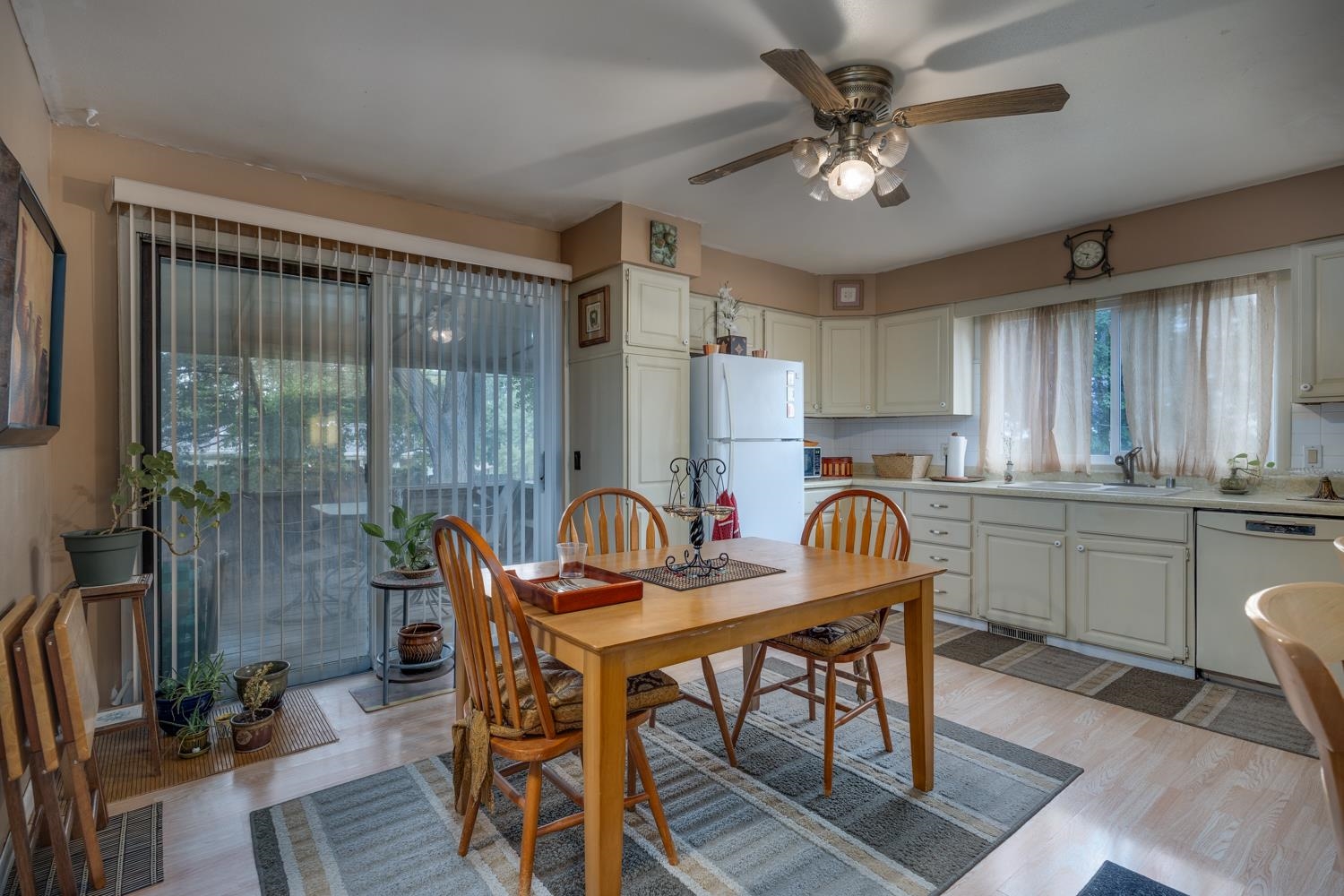 2806 Warner Street Madison, WI 53713 - Photo 9 of 36 Gallery Image 9