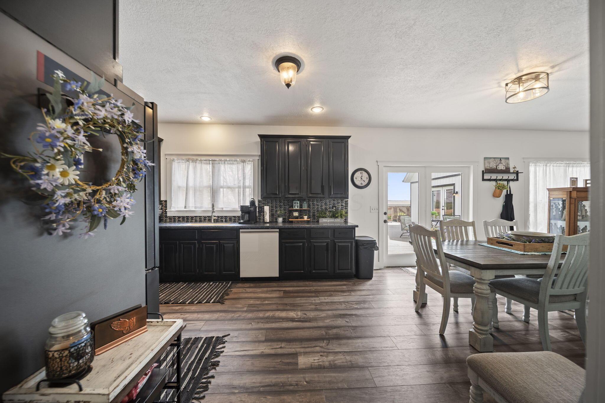 29814 Wolfe Road Circleville, OH 43113 - Photo 12 of 95 KITCHEN 1