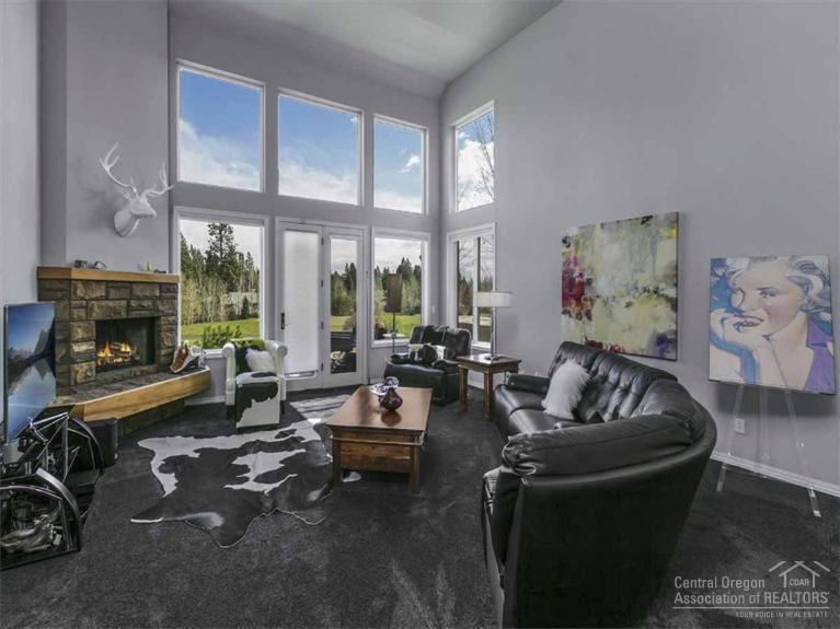 62005 Fall Creek Loop Bend, OR 97702 - Photo 2 of 19 Additional Photo