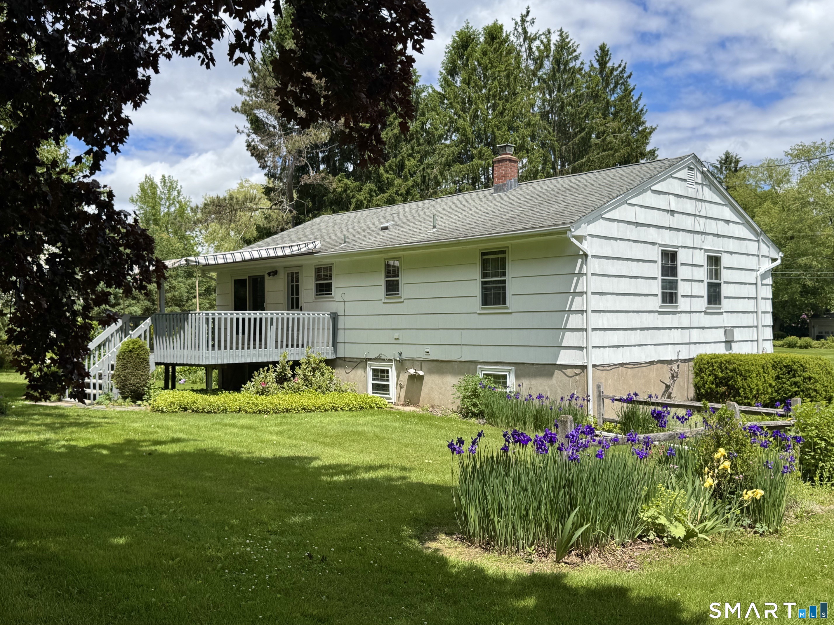 57 Barnes Road Watertown, CT 06795 - Photo 3 of 27