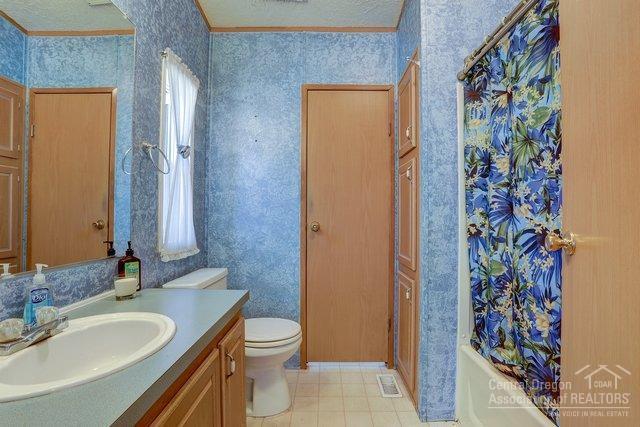19720 Baker Road Bend, OR 97702 - Photo 21 of 25 Additional Photo