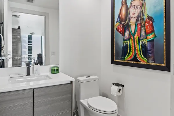 $7,250 | 460 Northeast 28th Street, Unit 2008, Miami, FL 33137