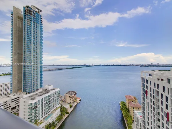 $7,250 | 460 Northeast 28th Street, Unit 2008, Miami, FL 33137