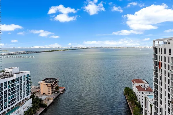 $7,250 | 460 Northeast 28th Street, Unit 2008, Miami, FL 33137