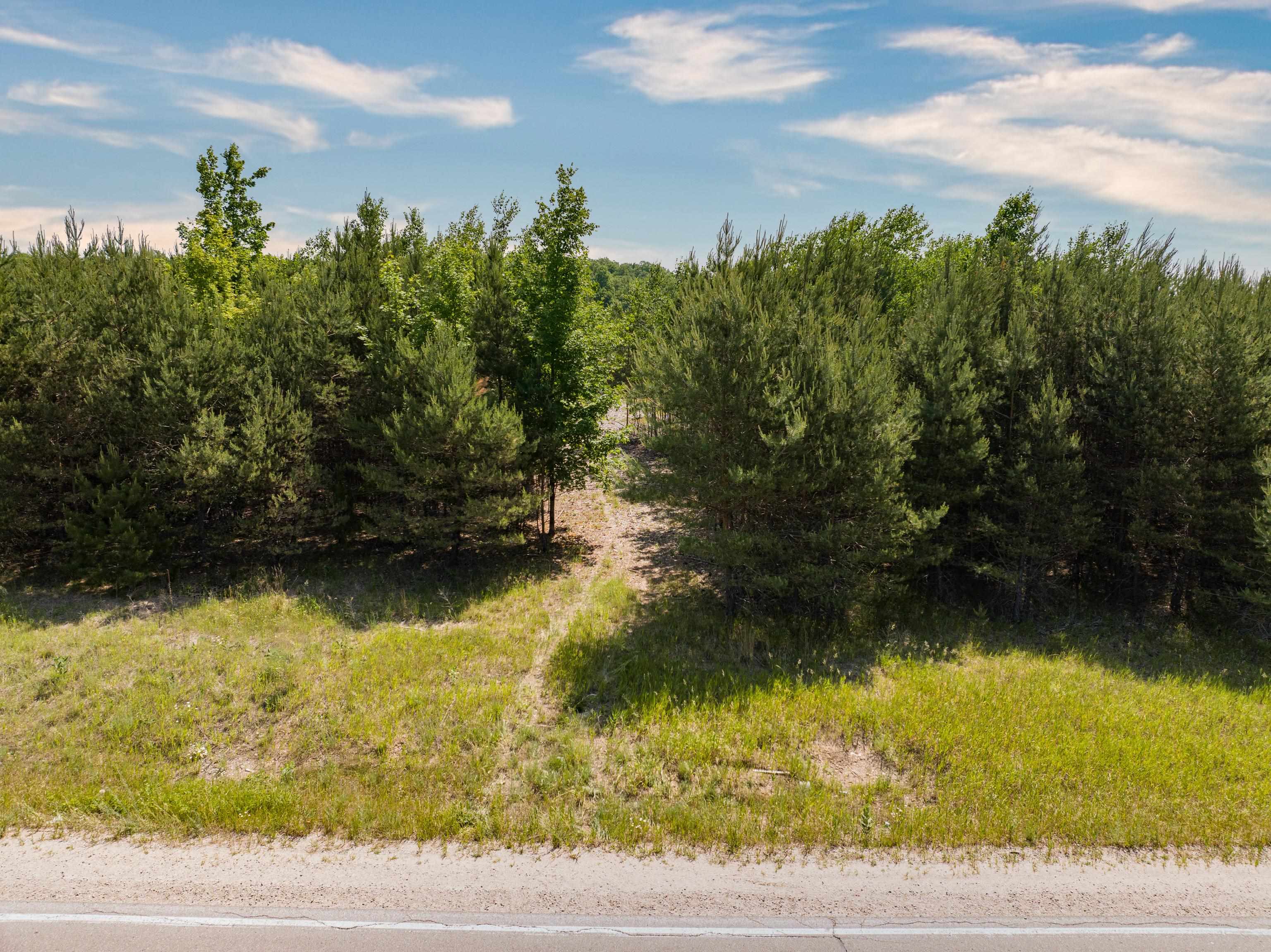 11497 Summit City Road Kingsley, MI 49649 - Photo 20 of 20