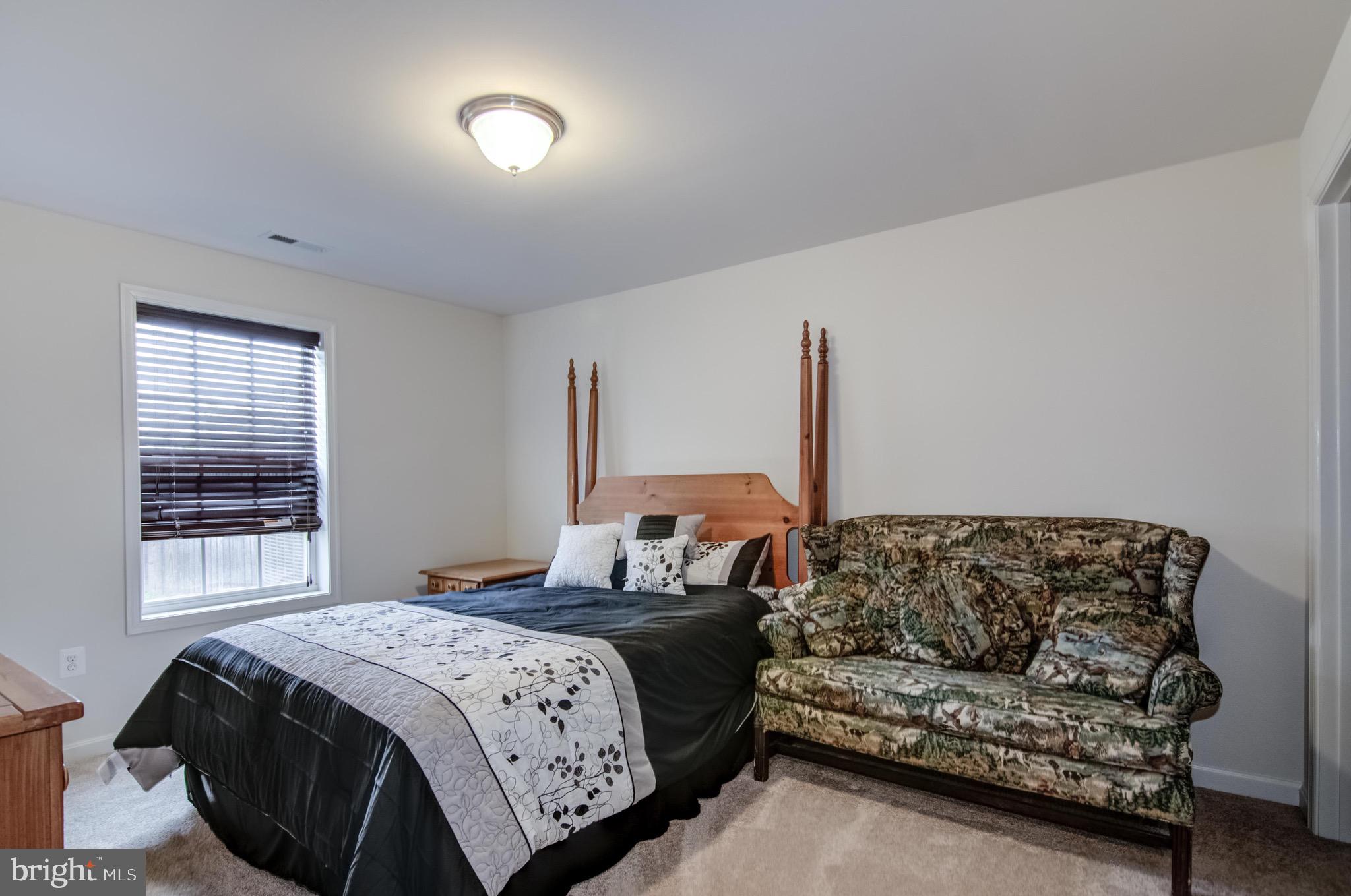 7141 Durrette Road Ruther Glen, VA 22546 - Photo 21 of 25 Bedroom 4
