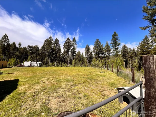 $325,000 | 17 Kingsford Place, Malo, WA 99150