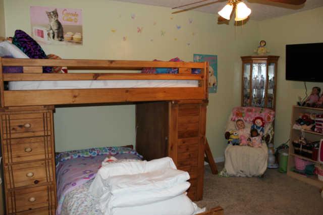 1435 Appleton Road Clarksville, TN 37043 - Photo 14 of 18 Second Bedroom