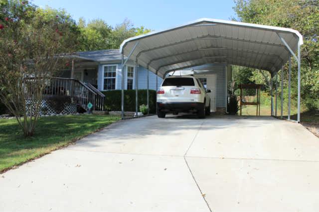 1435 Appleton Road Clarksville, TN 37043 - Photo 2 of 18 Carport