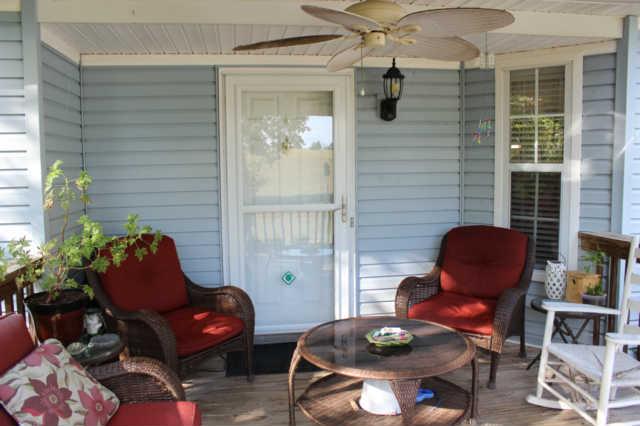 1435 Appleton Road Clarksville, TN 37043 - Photo 4 of 18 Covered Front Porch