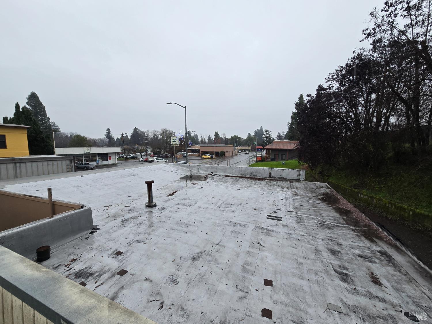 244 South Main Street Willits, CA 95490 - Photo 43 of 48