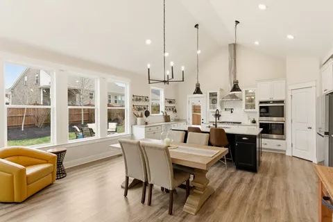 $725,000 | 909 Easton Drive, Mount Juliet, TN 37122