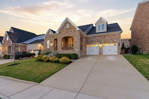 $725,000 | 909 Easton Drive, Mount Juliet, TN 37122