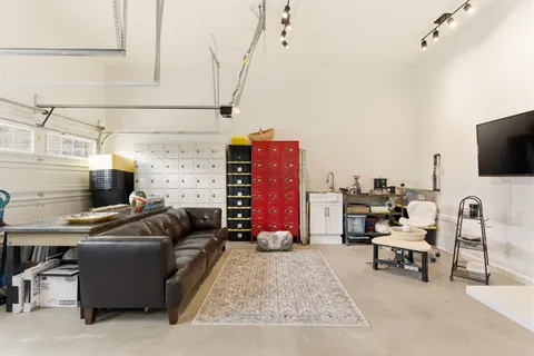 $725,000 | 909 Easton Drive, Mount Juliet, TN 37122