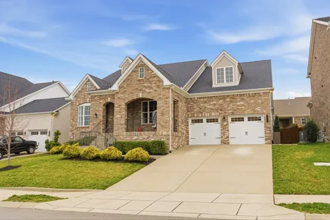 $725,000 | 909 Easton Drive, Mount Juliet, TN 37122