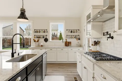 $725,000 | 909 Easton Drive, Mount Juliet, TN 37122